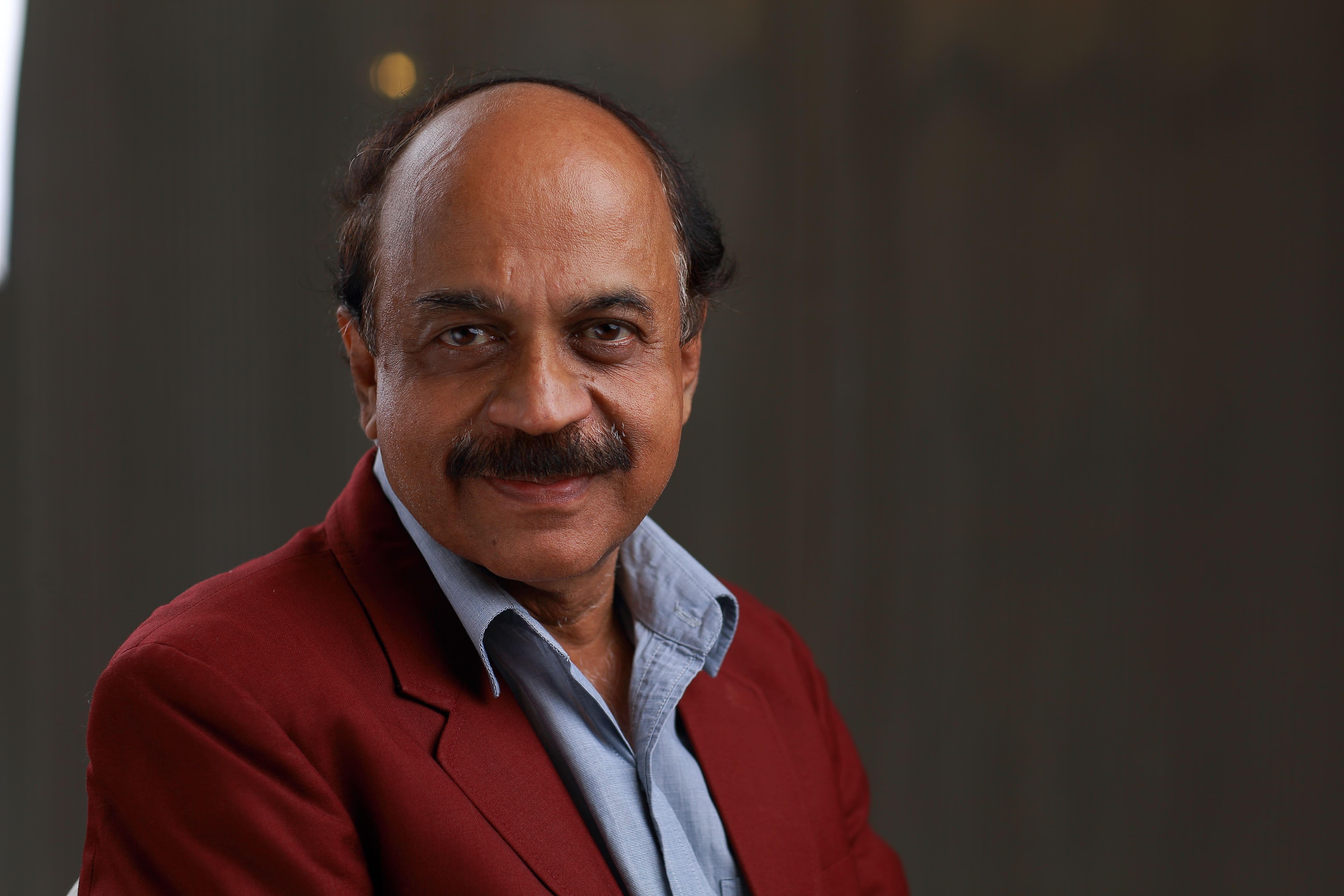 Dr. BALAKUMAR.K