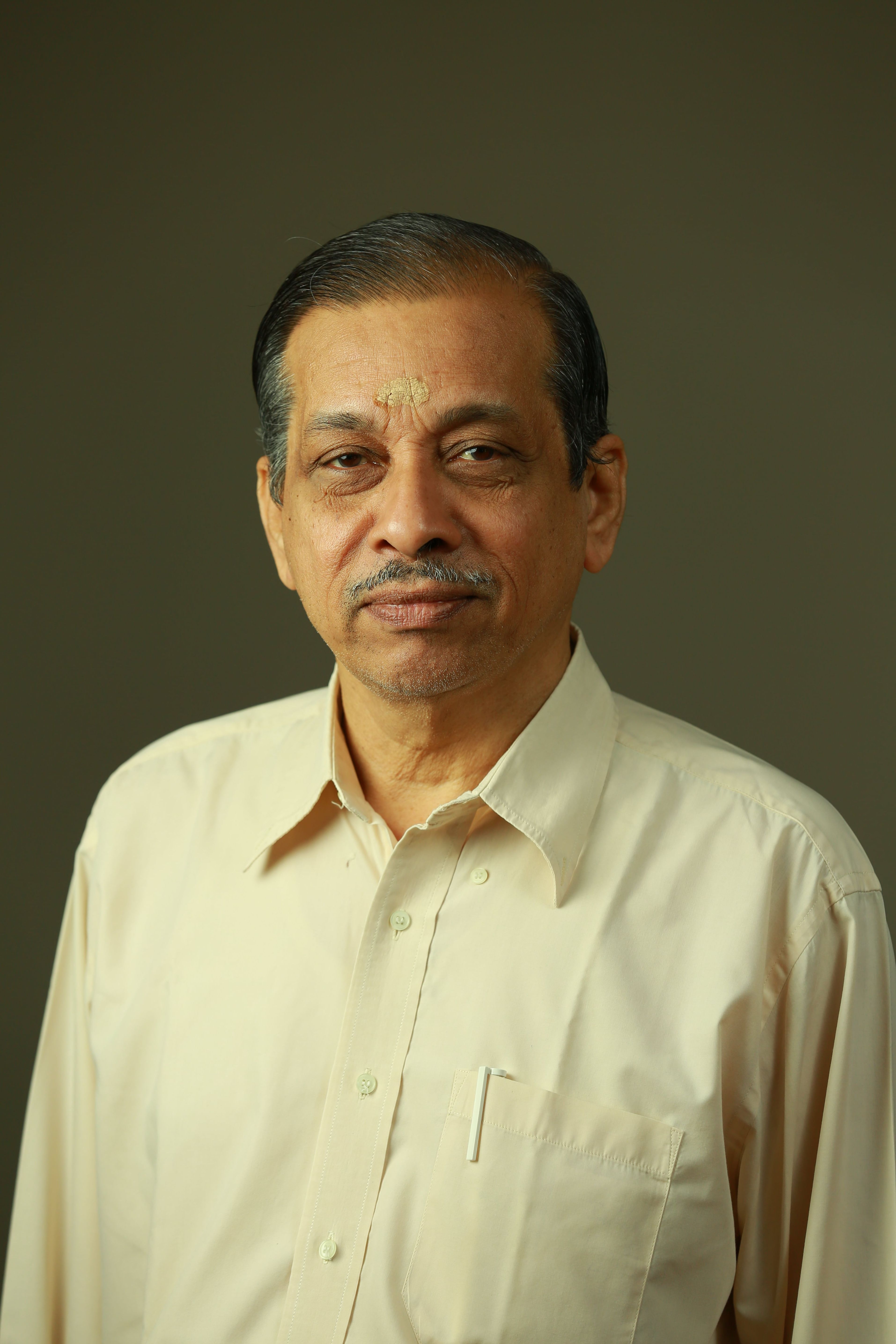 Dr. RAM MANOHAR.S